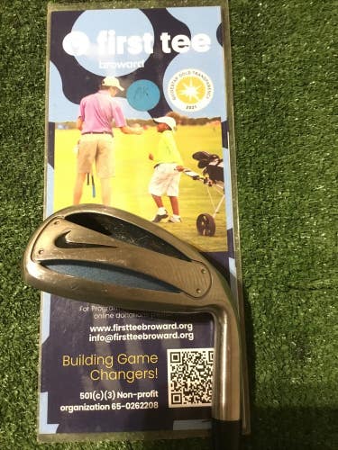 Nike Ladies Slingshot Pitching Wedge (PW) UST Graphite Shaft (35) *VGC*