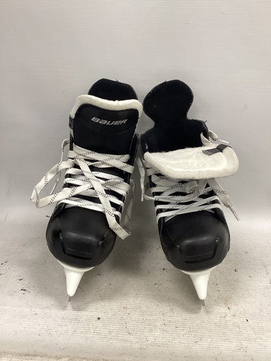 Used Bauer SUPREME 140 Intermediate Hockey Skate Intermediate 4.0 11851-S000039324