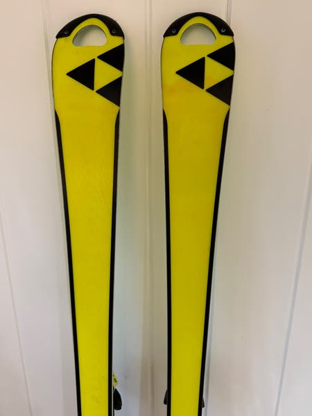 2024 Fischer RC4 World Cup SL 155 cm Racing Skis With Bindings