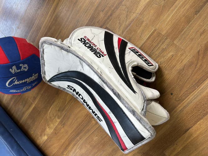 Simmons 996 Regular glove and blocker