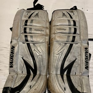 24" Vaughn Velocity V4 Goalie Leg Pads (Used)