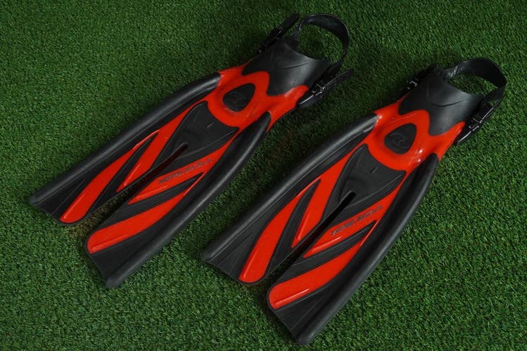 TUSA NATURES WING X-PERT ZOOM OPEN HEEL DIVE FINS RED / BLACK, SIZE M / ML