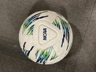 Used Wilson NCAA All Size Soccer Ball White 5 11614-S000224114