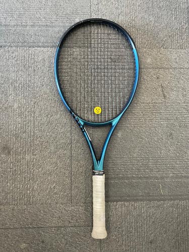 Used Wilson ULTRA V 4 Adult Tennis Racquet Navy Blue 4 1/4" 11614-S000224046