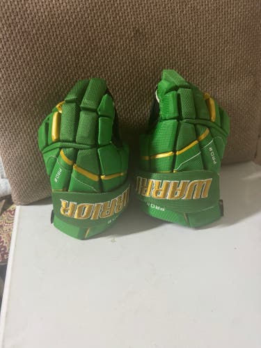 Warrior Pro Series II Gloves 12" Pro Stock (New)