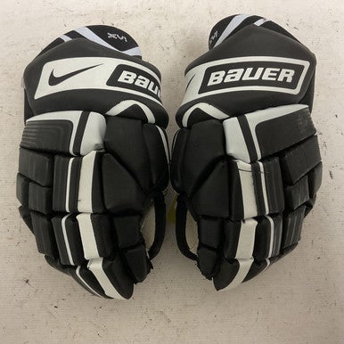 Used Bauer VAPOR XVI Junior Gloves Black And White 11" 11855-S000193457