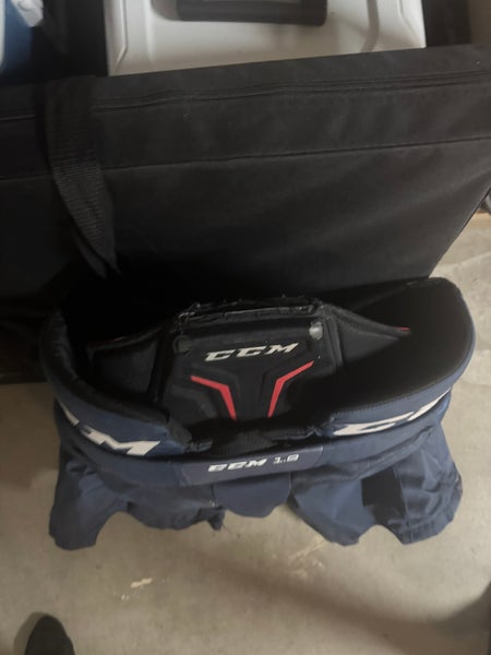 Senior Small CCM Axis 1.9 Hockey Goalie Pants (Used)