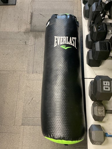 Used Everlast 60 HEAVY BAG Boxing Heavy Bag Black 60 lb 11490-S000266687