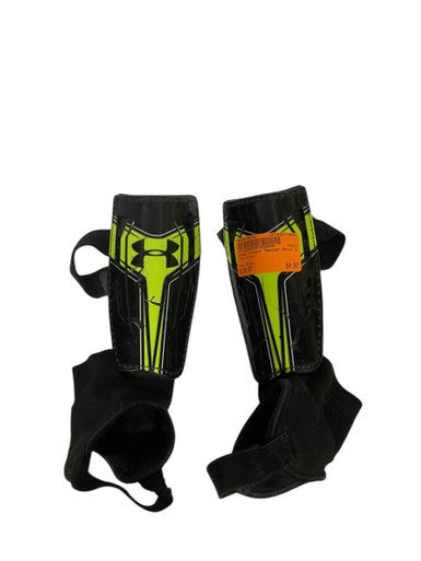 Used Under Armour Soccer Shin Guards Youth Black SM 11847-S000030562