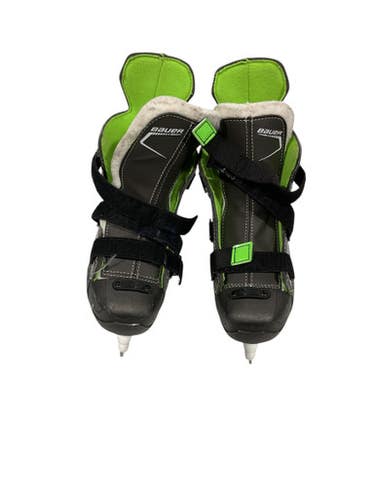 Used Bauer 100 IMPACT Youth Hockey Skate Youth 11.0 11847-S000030532