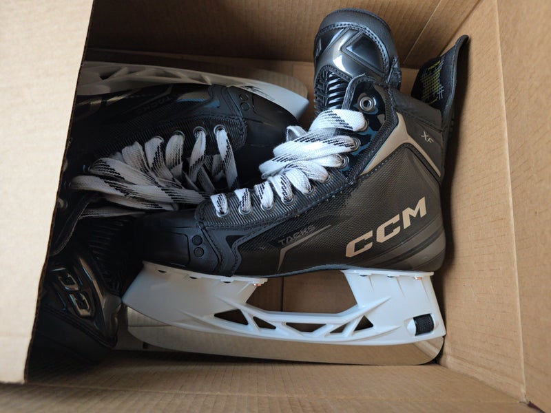 2025 CCM Tacks XF Hockey Skates Regular Width 8 (Used)