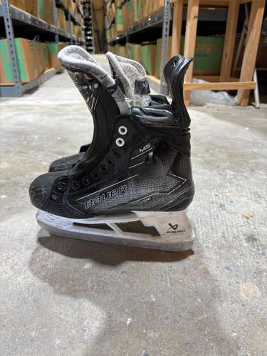 Senior Bauer Supreme M50 Pro Hockey Skates 7 (Used)