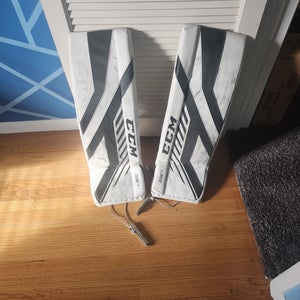 30" CCM Axis 1.5 Goalie Leg Pads (Used)