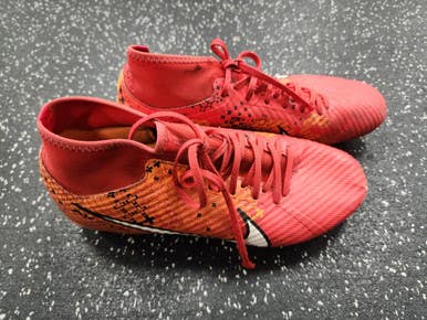 Used Nike Soccer Cleats Red Senior 7.5 11849-S000033025