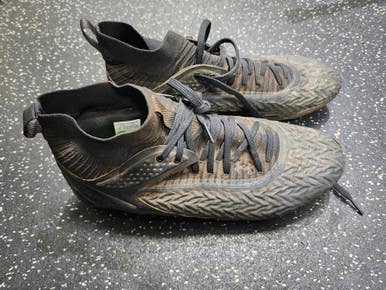 Used Under Armour Adult FB Cleats Black Senior 11.5 11849-S000033041