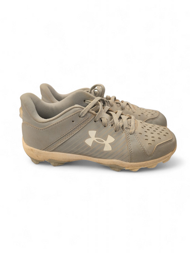 Used Under Armour UA LEADOFF BB/SB Cleats Grey Junior 04.5 11863-S000024147