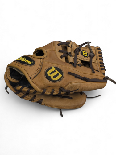 Used Wilson A450 BB/SB Glove RH Throw Brown 10 3/4" 11863-S000024292