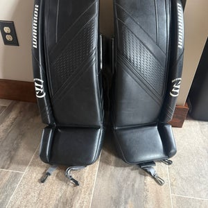 30" 2023 Warrior Ritual G6 E+ Goalie Leg Pads (Used)