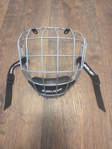 Small Bauer Profile II Facemask Full Cage (Used)