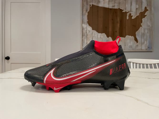 RARE Nike Vapor Edge Pro 360 Football Cleats Black/Red AO8277-003 Size 11.5