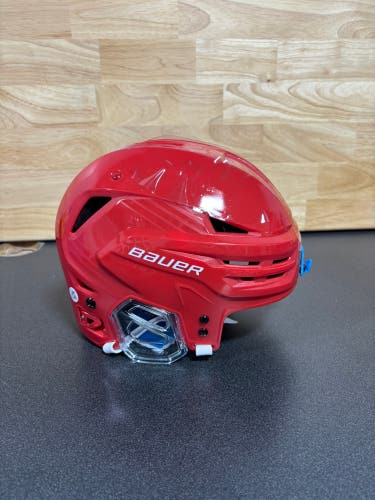 Red Medium Bauer Re-Akt 85 Helmet (New)