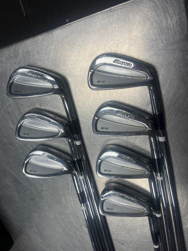 Men's Mizuno MP 62 Right Handed Iron Set Regular Flex Steel Shaft (Used)