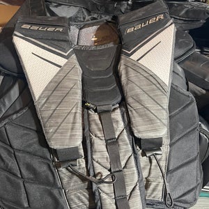 XL Bauer Supreme UltraSonic Goalie Chest Protector (Used)