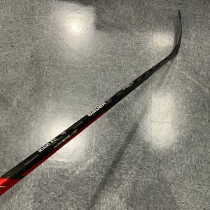 Senior Bauer Vapor Hyperlite Hockey Stick Right Handed P28 | Pro Stock (New)