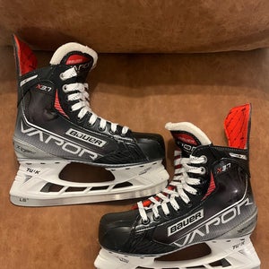 Bauer Vapor X3.7 Hockey Skates Regular Width Size 5