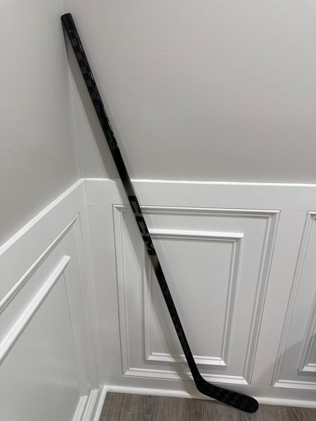 Senior CCM RibCor Trigger 10 Pro Right Hand Hockey Stick P29  (New) 70 Flex silver and black
