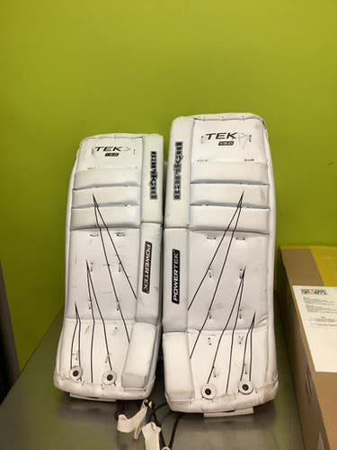 Used Tackla V 5.0 Goalie Leg Pads Junior White 24" 11686-S000047174