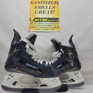 Bauer Supreme M5 Pro Hockey Skates Size 4 (Used)