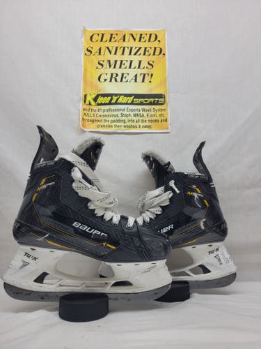 Bauer Supreme M5 Pro Hockey Skates Size 4 (Used)