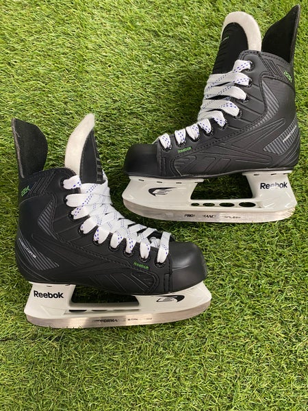 Reebok 22K Hockey Skates | Junior 2 | Regular