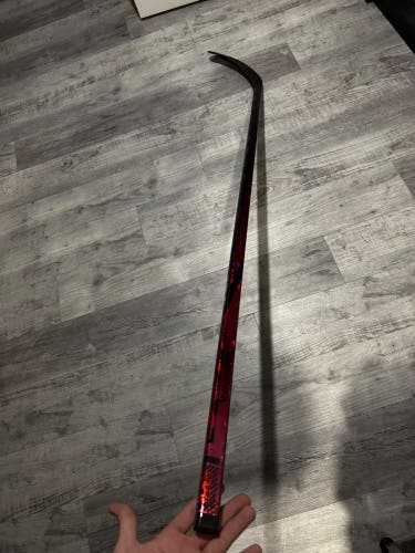 Senior Bauer Twitch Right Handed Hockey Stick P92 (New)