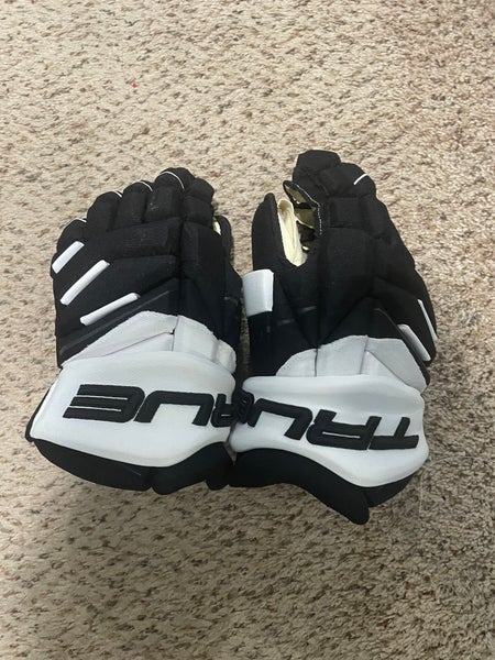 True Catalyst 9X Pro Gloves 14" Pro Stock (New)