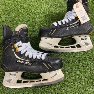 Bauer Supreme One.8 Hockey Skates | Junior 2.5 | Regular