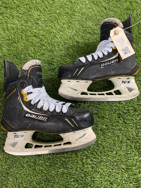 Bauer Supreme One.8 Hockey Skates | Junior 2.5 | Regular