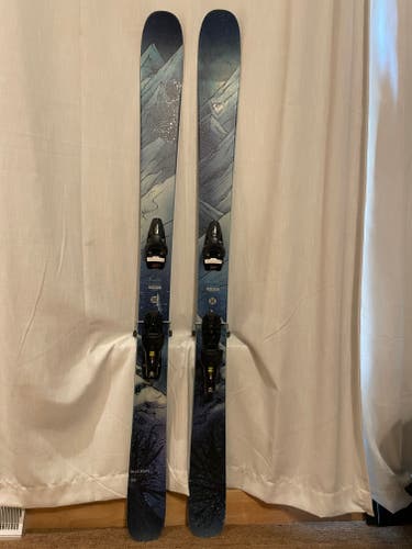 160cm Rossignol Black Ops Skis W/ Look SPX11 Bindings