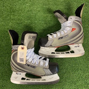 Bauer Vapor XXII Hockey Skates | Junior  3.0 | Regular