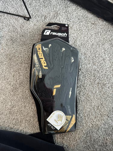 Reusch Attrakt Freegel Fusion Ortho-Tech Goalkeeper Gloves (New)