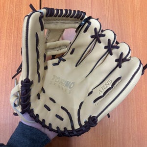 Akadema ARN5 11.5" RHT - Like New