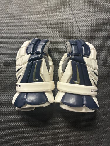 Nike Vapor Elite Lacrosse Gloves Large (Used)