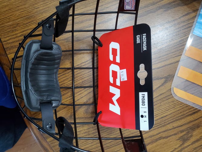 Medium CCM FM580 Full Cage (New)