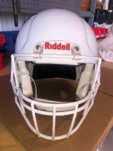 USED RIDDELL SPEED ADULT HELMET - LARGE - METALLIC WHITE