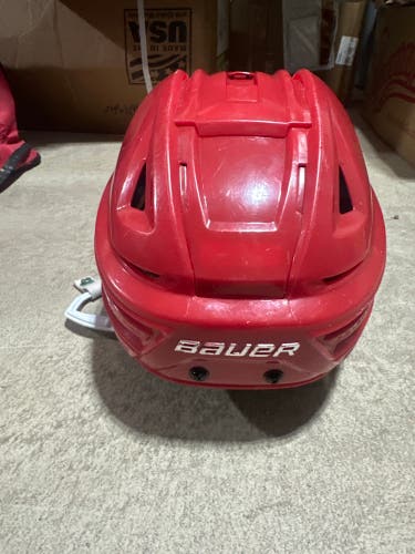 Medium Bauer Re-Akt 150 Helmet (Used)