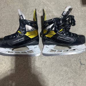 Bauer Supreme 3S Hockey Skates Regular Width 13 (Used)