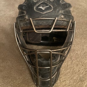 Mizuno Samurai Catcher's Mask 7 - 7 5/8