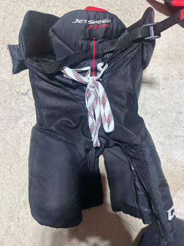 Junior Medium CCM JetSpeed FT370 Hockey Pants (Used)