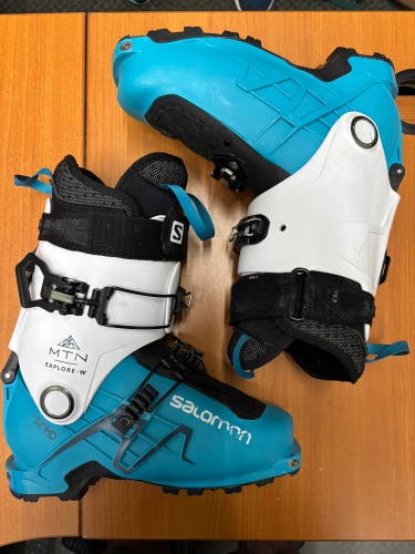 Salomon MTN Explore-W 25/25.5 AT